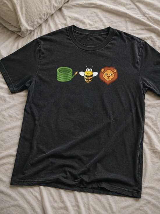 Gildan Other - Hose Bee Lion Funny Rebus Puzzle Wordplay Black T-Shirt